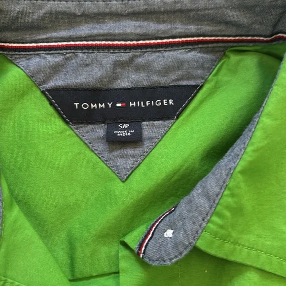 Tommy Hilfiger woman’s Small button down Green Shirt with red white blue accents - Picture 2 of 9